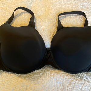 Black Torrid curves Bra size 50 B